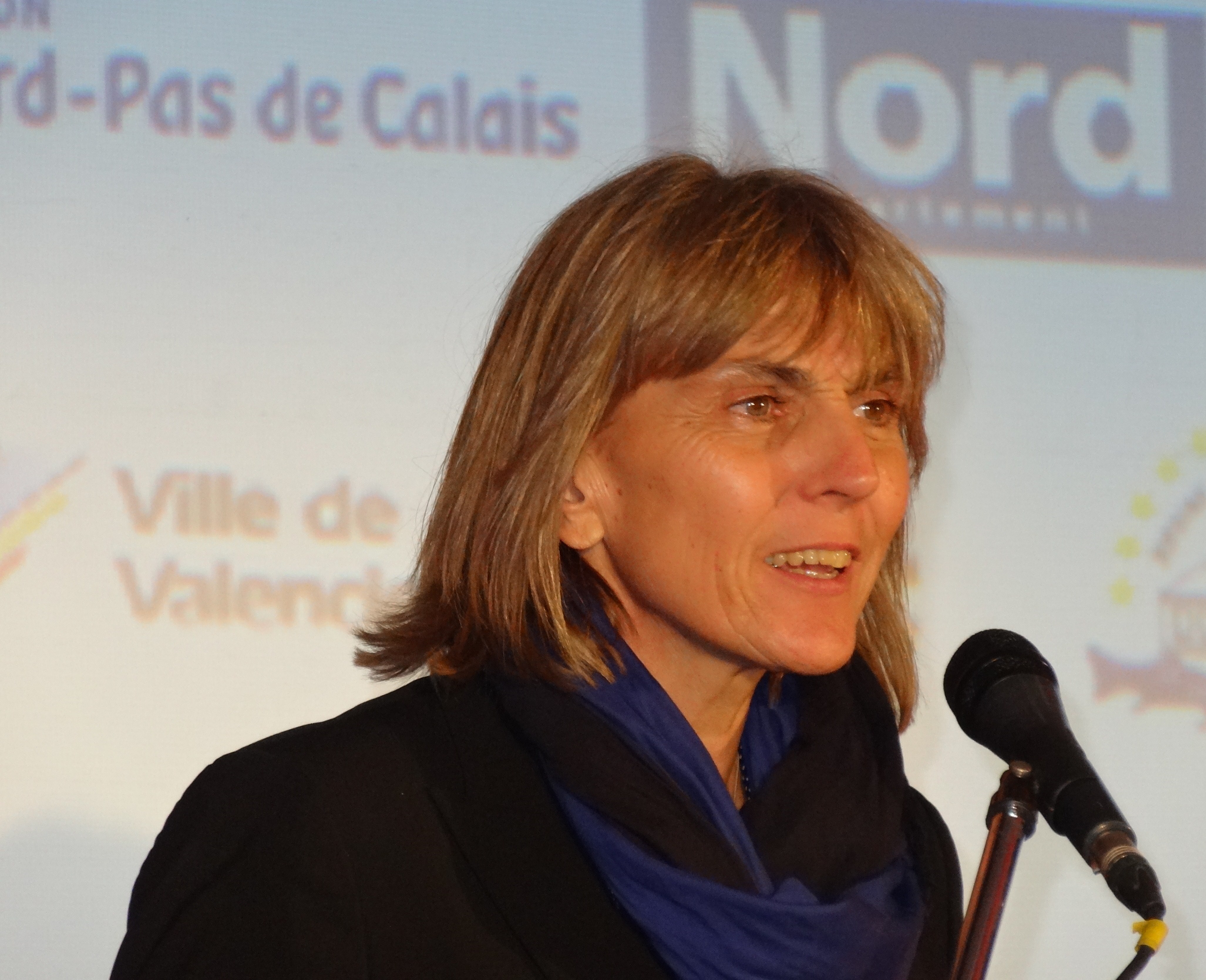 Valérie Létard Âge, Valeur Nette, Parents, Biographie, Épouse, Taille